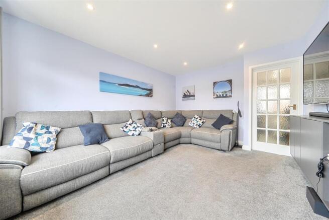Heathfield Crescent, Portslade, Brighton photo 4