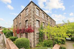 6 Mill Court, Springbank Gardens, Dunblane FK15 9JZ