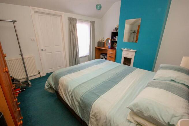 Master Bedroom 1.jpg