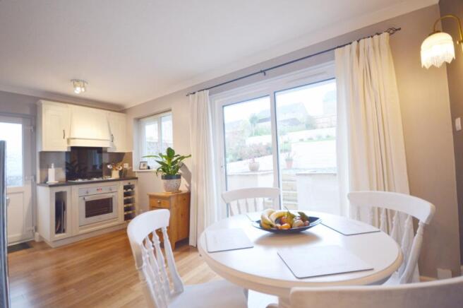 Kitchen/breakfast ro