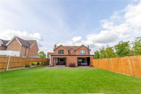 Meadow View, Redbourn, St. Albans, AL3