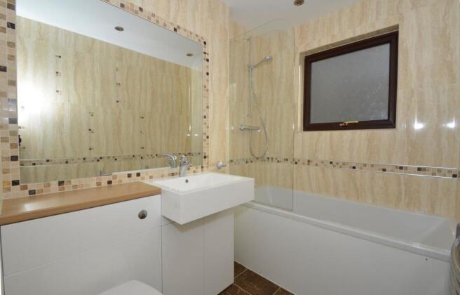 bathroom1.JPG
