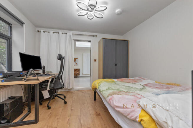 Photo 15