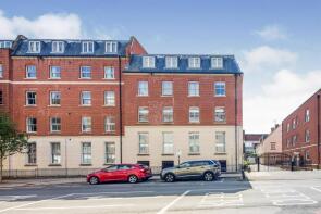 48, Flagstaff Court, Canterbury CT1 3HA