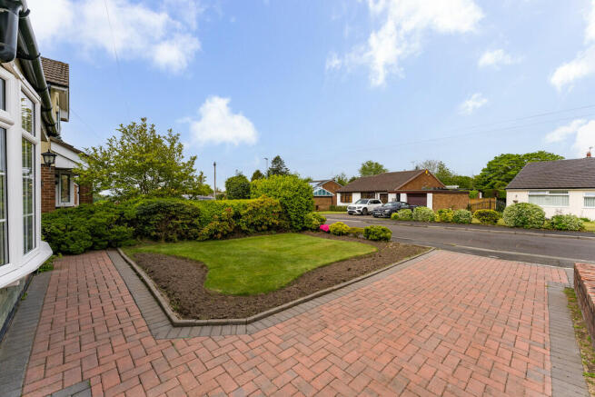 39 NARROW LANE-11