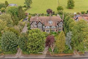 Staplefield, Ashford Road, Bakewell DE45 1GL