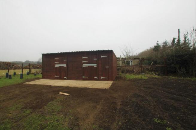Stables & Paddock