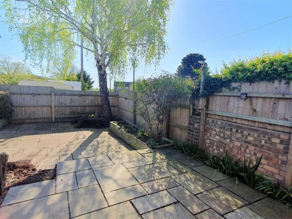 Garden 3.jpg