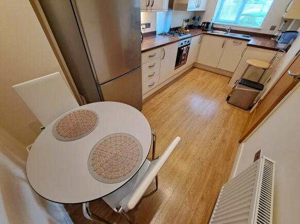 Finmere Road, Roselands, Eastbourne, East Sussex, BN22 photo 5