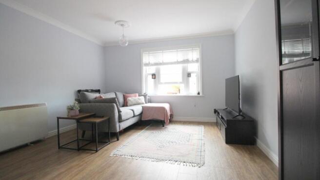 1 bed Flat to rent Image 7