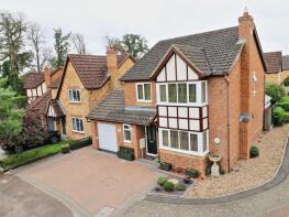 11, Topham Court, St. Neots PE19 1LS