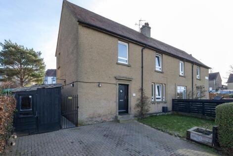 Fernieside Gardens, Edinburgh, EH17