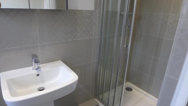 EN-SUITE2