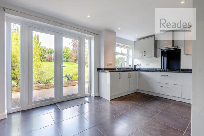 Kitchen/Dining