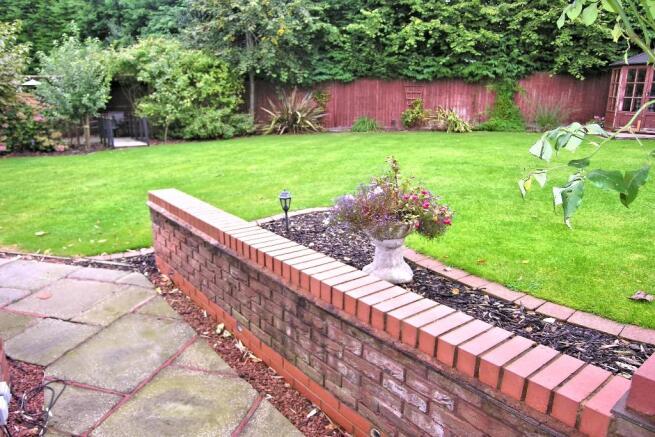 GARDEN VIEW 2