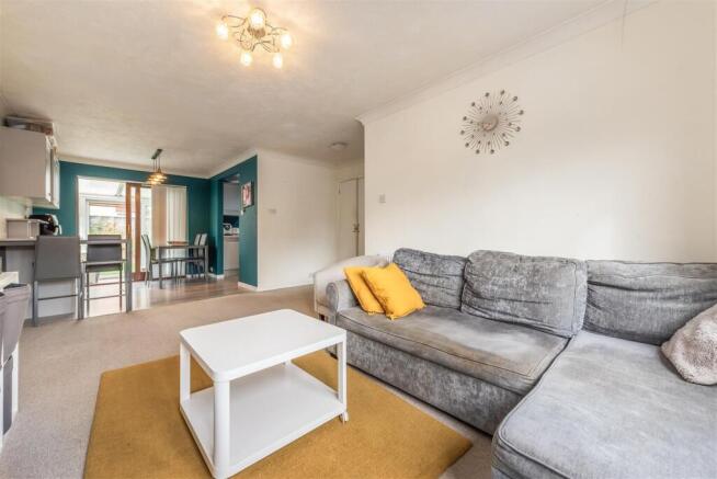 Sitting/Dining Room