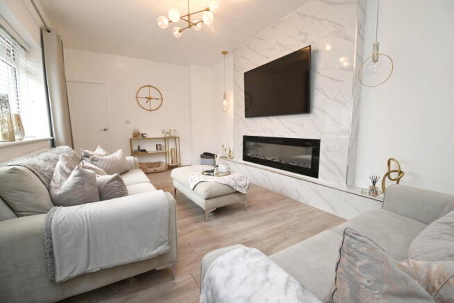 3 bed Detached for sale Image 9