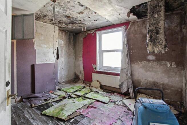 3 bed Terraced for sale Image 10