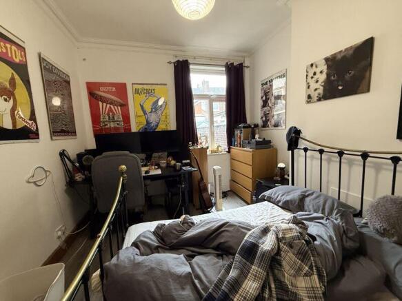 95, Ashford Street photo 5