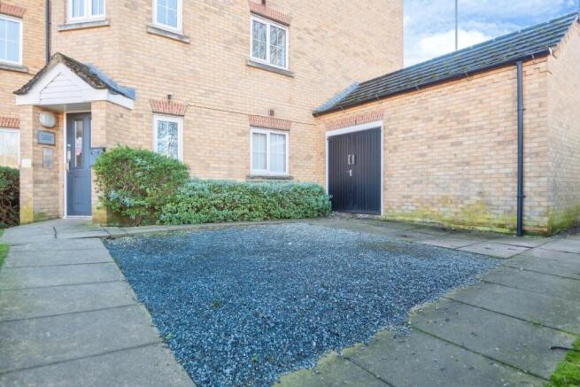 2 bed Apartment for sale Image 12