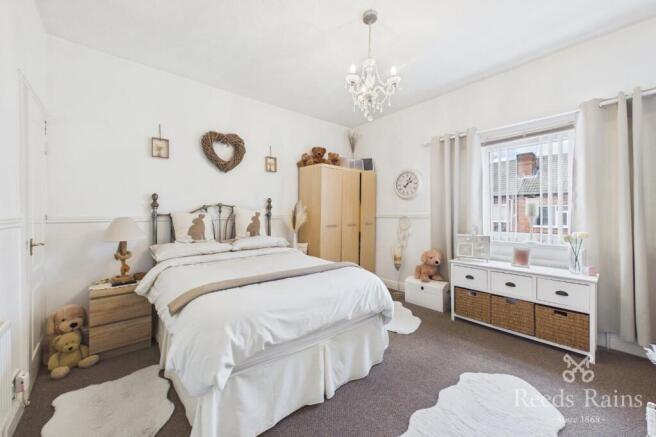 2 bed Terraced for sale Image 9
