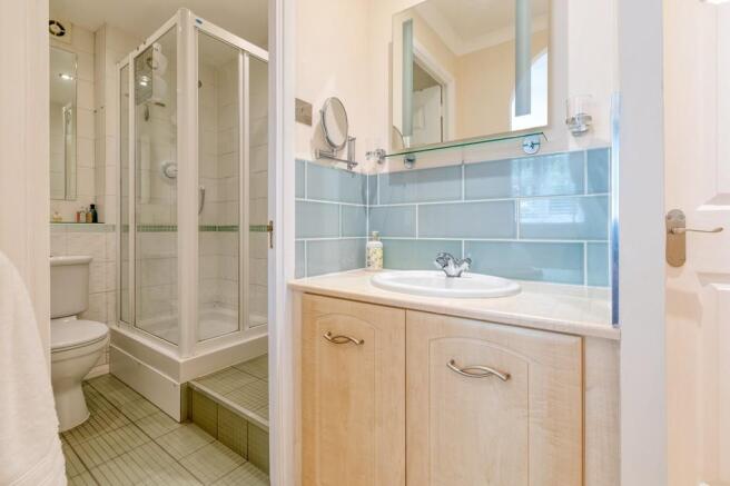 En-Suite Shower