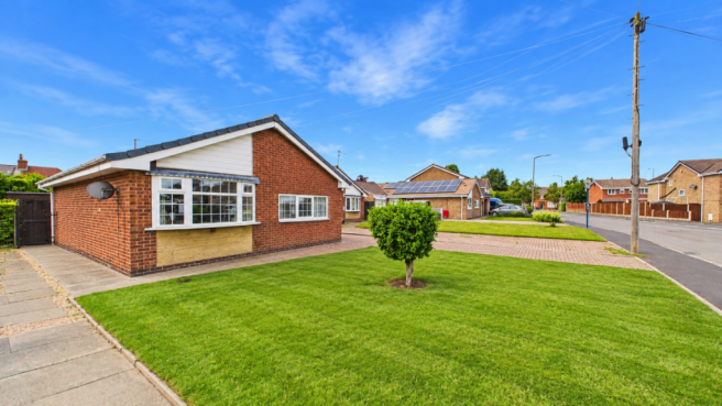 2 bed Detached Bungalow for sale in armthorpe