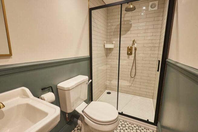1 bed Apartment for sale Image 6