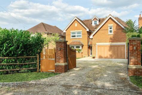 Nash Grove Lane, Finchampstead, Berkshire, RG40 4HF