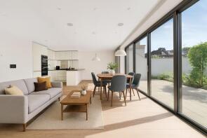 15, Rainsborough Square, London SW6 1DQ