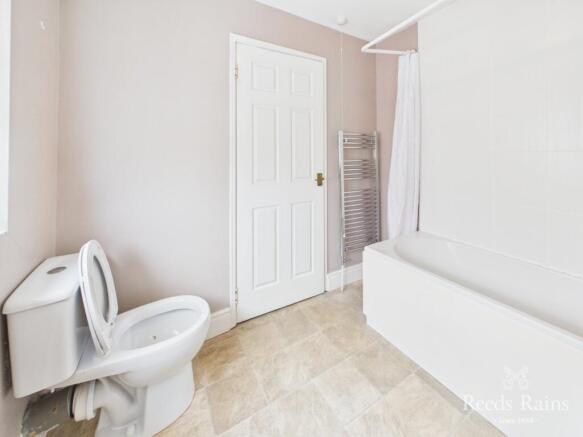3 bed Terraced for sale Image 7