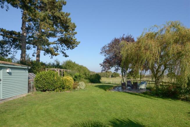 Crendon, Uplees Road, Oare