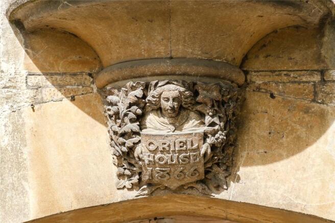 Oriel House