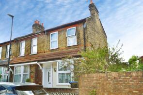 30, Sunnyside Road East, London N9 9SP