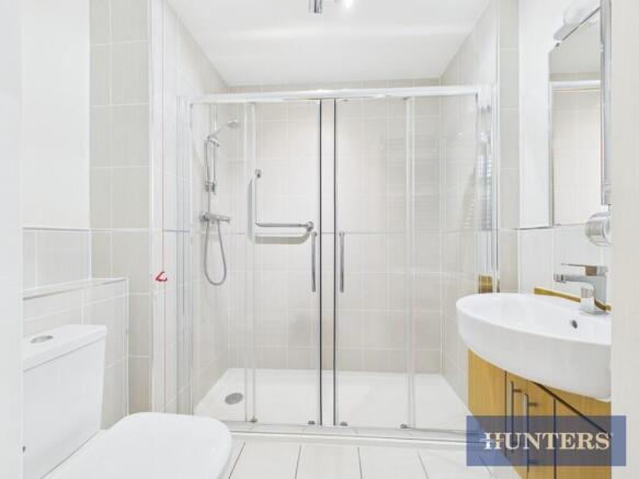 1 bed Apartment to rent Image 10