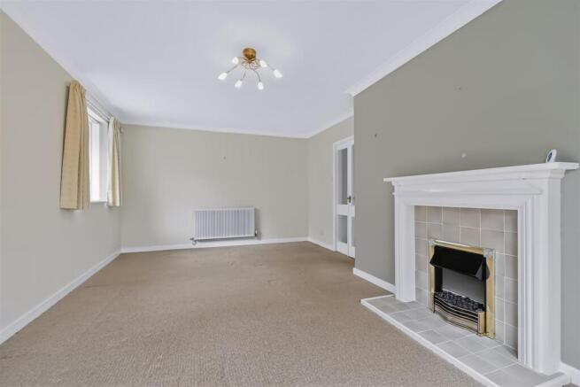 2 bed Detached Bungalow for sale Image 4
