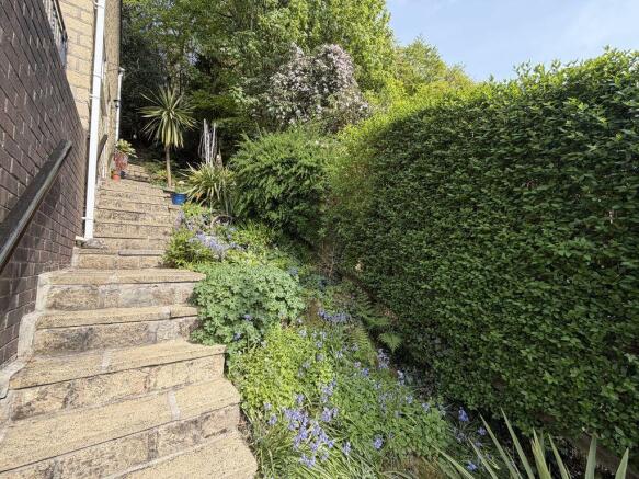3 bed Detached for sale Image 11
