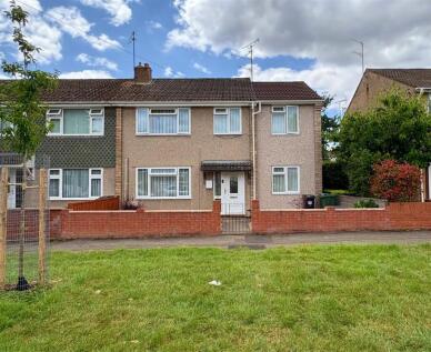 Deerswood, Kingswood