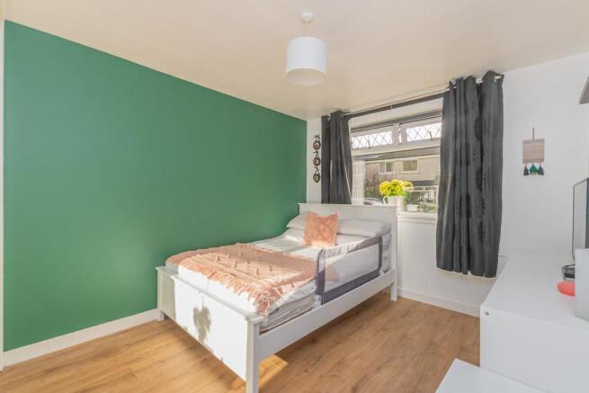 12. Bedroom 1 (1).jpg