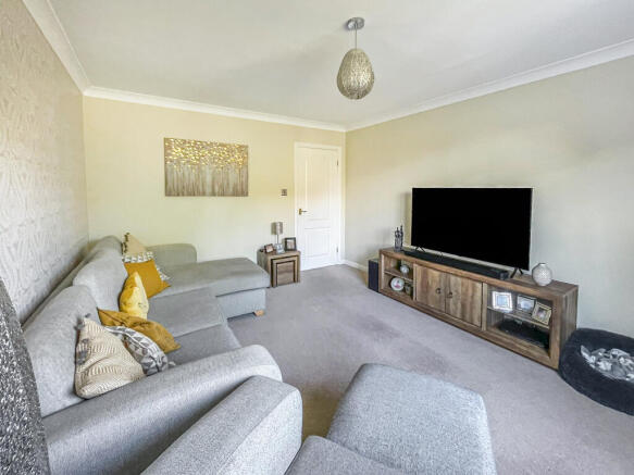 3 bed Detached for sale Image 6
