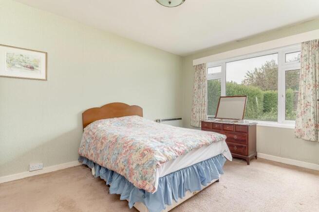2 bed Bungalow for sale Image 7