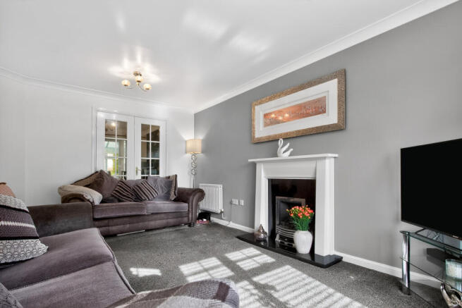 4 bed Detached for sale Image 6