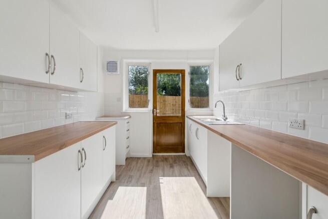 Whitley Drive, Upper Heyford, OX25 5TG photo 4