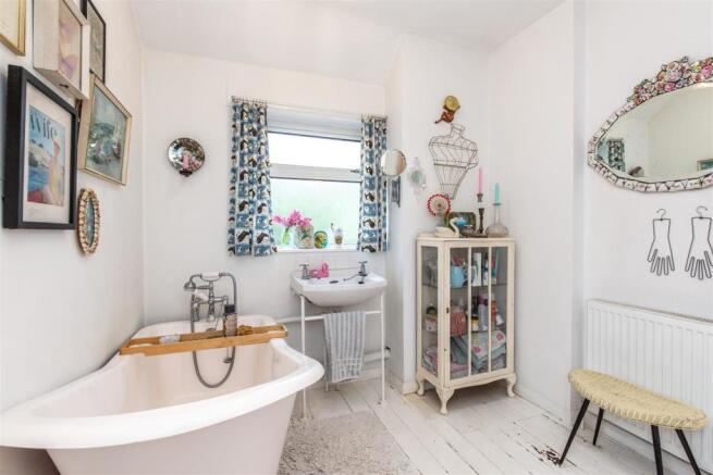 17 Hereward Way32.jpg