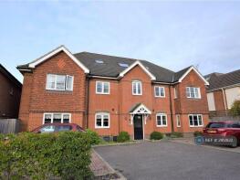 2, 423 Whitegates, Reading Road, Wokingham RG41 5HU