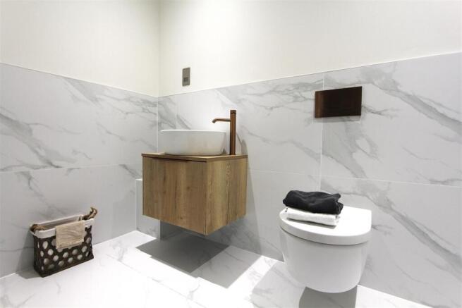 1 bed Apartment to rent Image 9