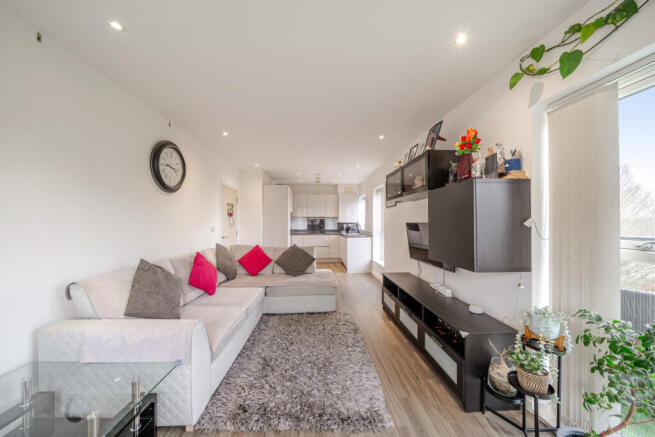 1416790-18-699834...