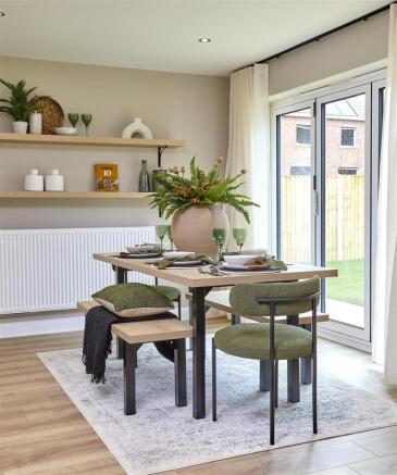 4 bed Detached for sale Image 5