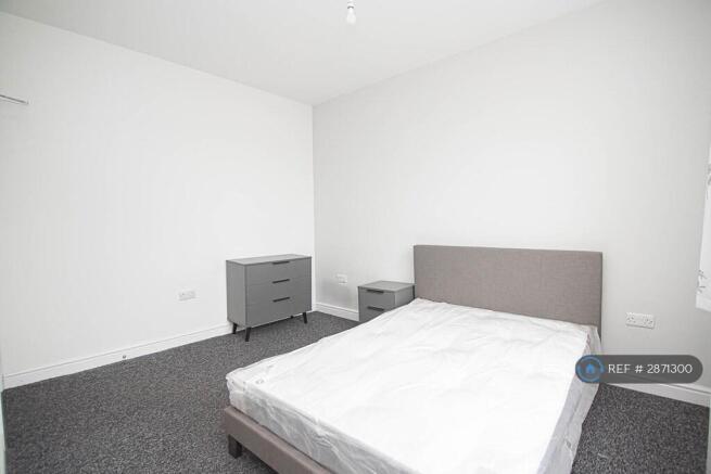 1 bed Flat to rent Image 7