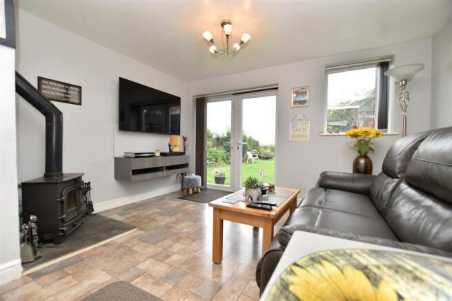 Living / Sitting Room